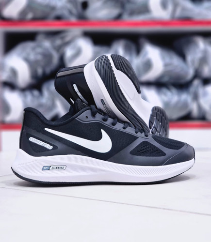 Nike guide 10 vietnam . نایک گاید ۱۰