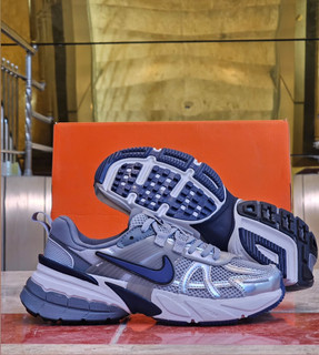 کتونی ویتنامی نایک وی تو کی Nike V2k Run /سایز ۳۷ تا ۴۰ ساخت ویتنام | باجعبه بارکد دار