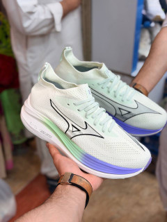 کتونی میزانو نئو/Mizuno Neo Zen/ساخت ویتنام/سایز۳۷الی۴۵/فروش بصورت عمده و تک